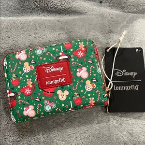 Loungefly Disney Holiday Wallet - Green and Red